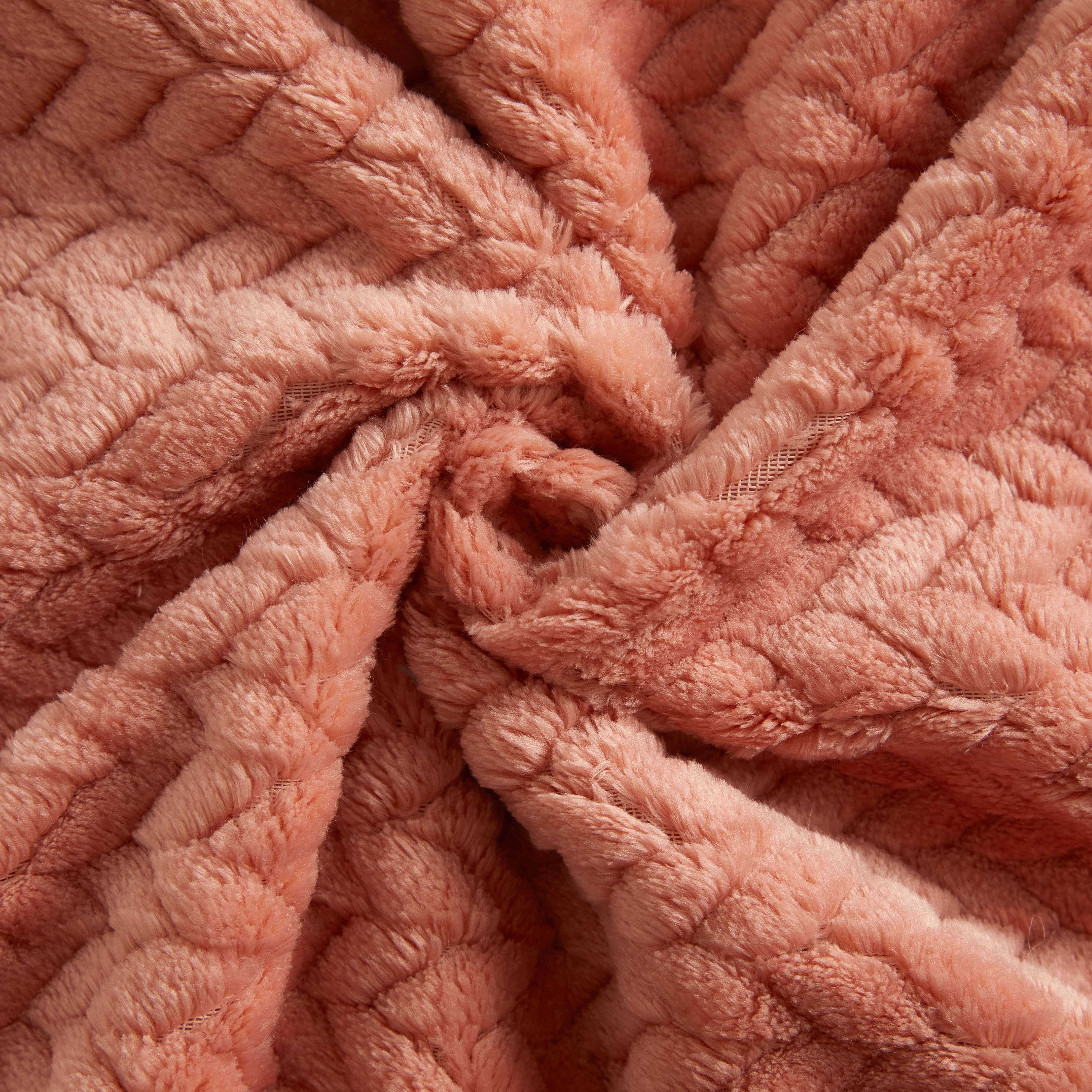 Mainstays Plush Textured Blanket, Clay, Full/Queen 90" x 90", All Ages