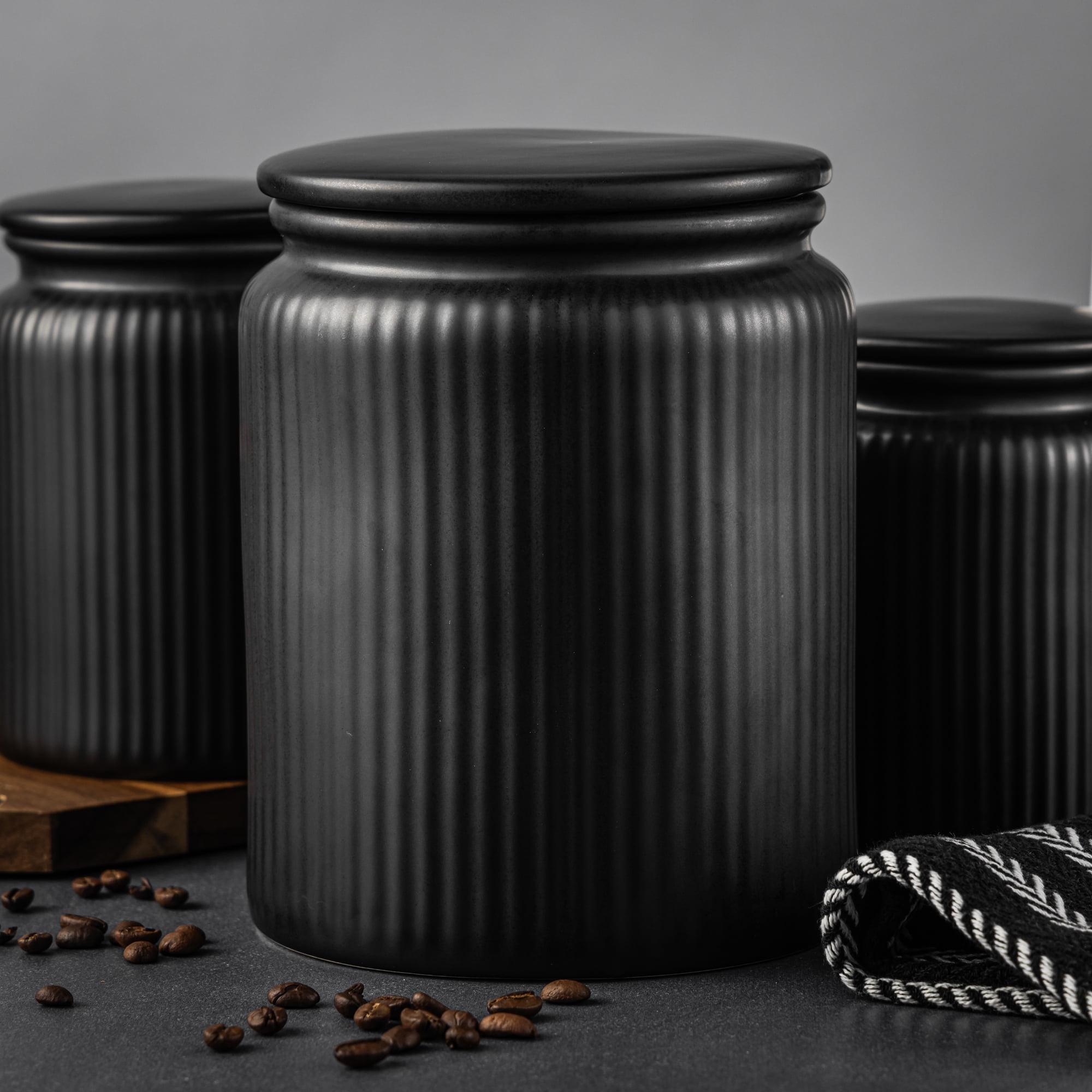 Thyme & Table Large (1.9 L) Ceramic Ribbed Kitchen Organization Jar, Multi-Purpose Kitchen Storage and Organization Solution