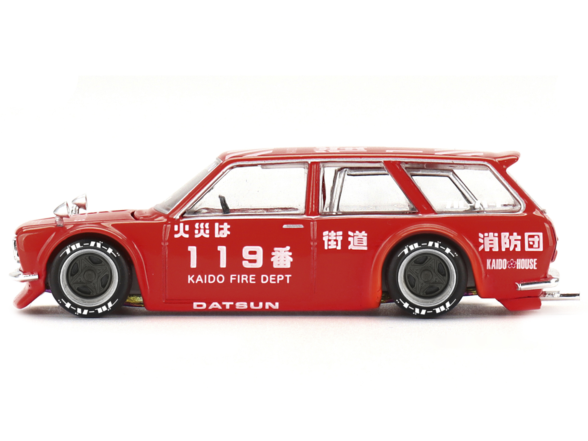 Kaido House x Mini GT 1:64 Datsun Kaido 510 Wagon Fire Version 1