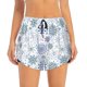 thumbnail image 2 of Balery Retro ice blue snowflakes Pantalones cortos deportivos para mujer con forro y dos bolsillos, elásticos, para entrenamiento, gimnasio, yoga-Small, 2 of 7