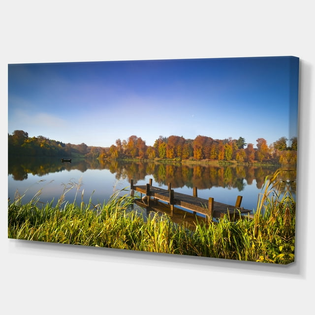 Designart - Eaux Calmes du Lac d'Automne - Paysage Toile Art Print