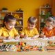 thumbnail image 5 of BenLouis - Juego de 96 piezas de papelería escolar con temática de tractor y excavadora para fiestas de construcción, ideal para niños, fiestas de cumpleaños, bolsas de regalo, regalos para el aula,, 5 of 7