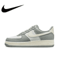 thumbnail image 2 of Nike Original Air Force 1 07 Low Top Boardshorts Zapatillas clásicas informales para exteriores para hombre en color gris y verde, 2 of 5