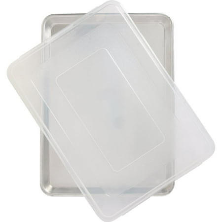 

1PK Nordic Ware Naturals Baker s 13 In. W. x 18.4 In. L. Half Sheet Baking Pan with Lid