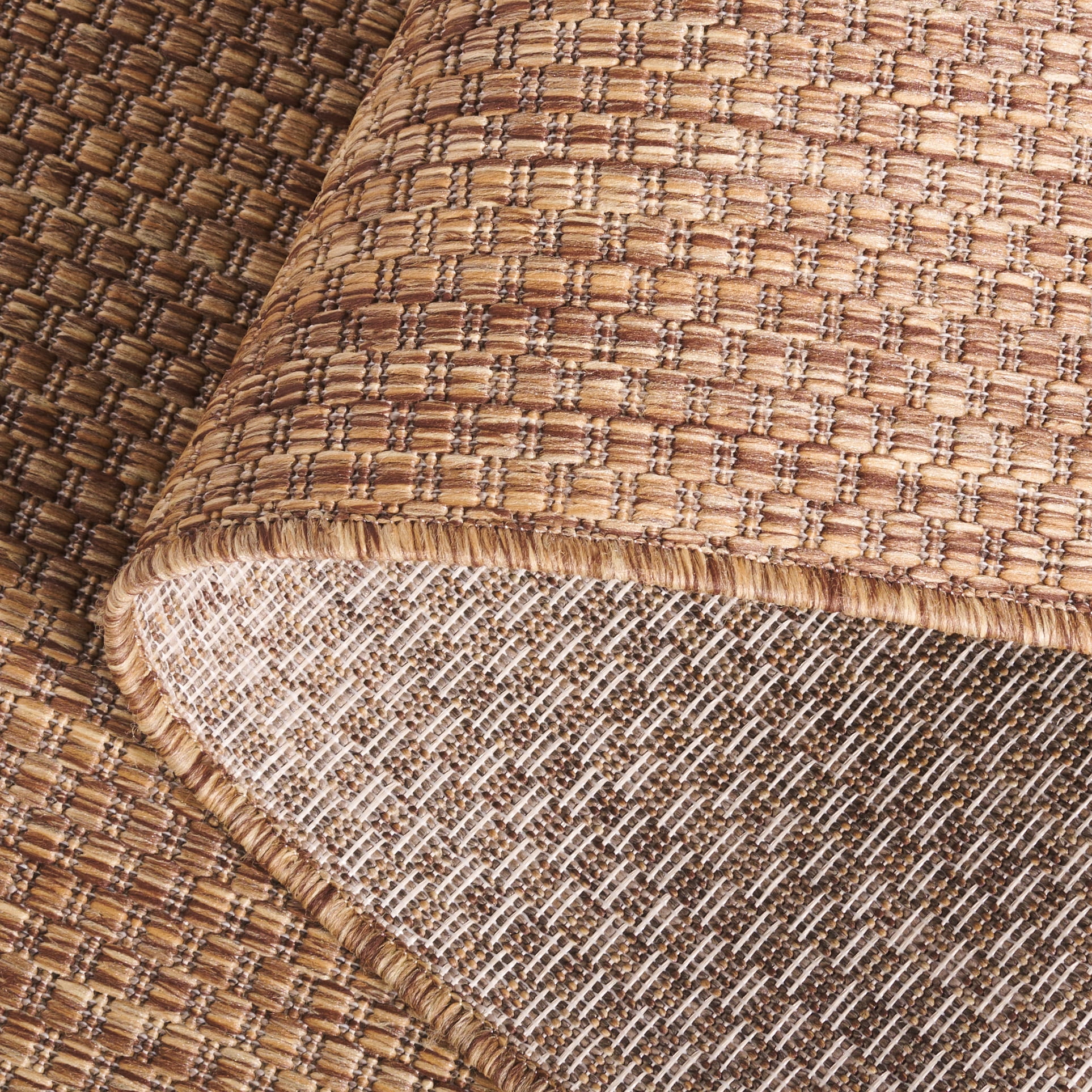 SAFAVIEH Beach House Jacinth Solid Indoor/Outdoor Area Rug, Brown, 4' x 6'