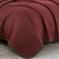 thumbnail image 4 of ESCA 3-Piece Burgundy Matana Reversible Quilt Set - Queen, 4 of 5