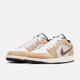 thumbnail image 3 of Nike Air Jordan 1 Retro Low - Zapatillas de baloncesto para hombre y mujer, clásicas, de cuero, cómodas, para deportes al aire libre, informales, para patineta, 3 of 5