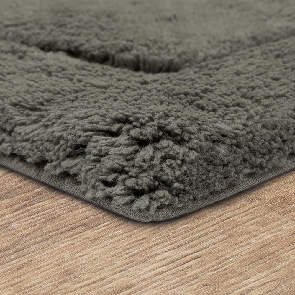 Mohawk Home Regency Plush Stain/Fade Resistant Non-Slip Machine Washable Bath Mat, Cool Grey, 2' x 5'