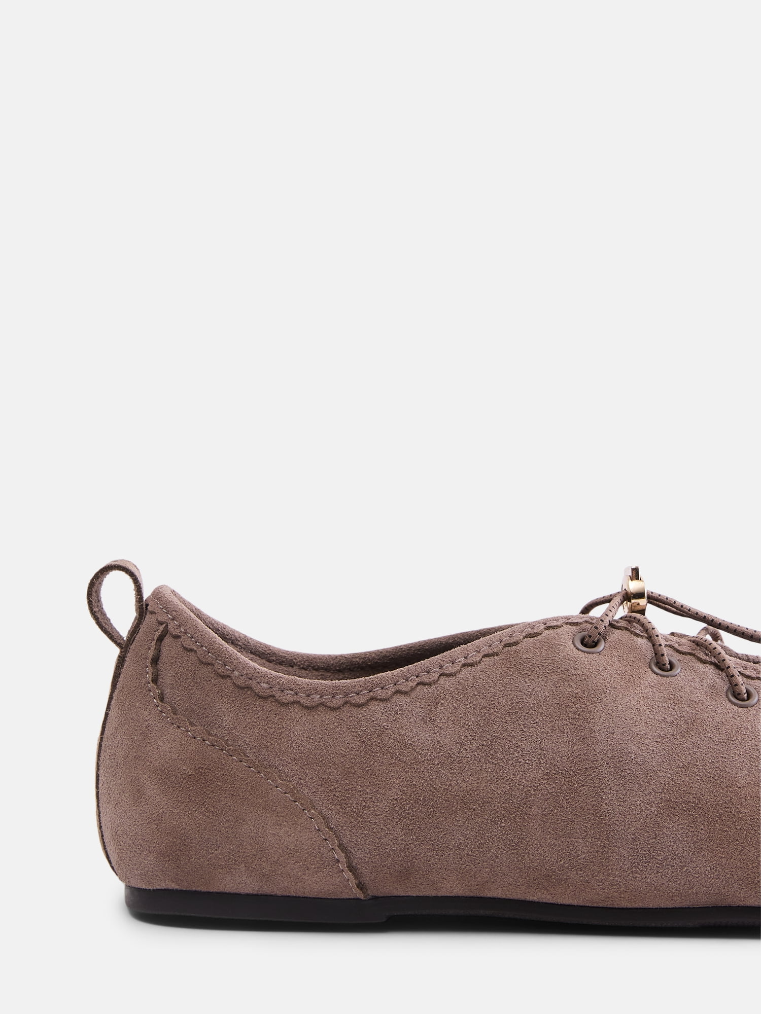Scenario Women's Bungee Lace Faux Suede Sneakers