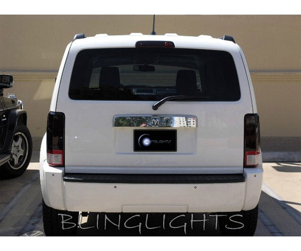 Dodge nitro tail lights Clearance