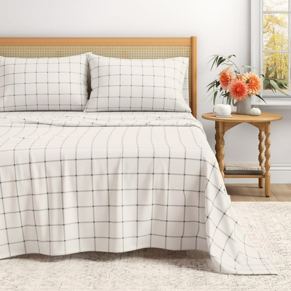 Great Bay Home Printed Flannel Sheet Set - 100% Turkish Cotton - Double Brushed - Twin, Windowpane - White / Grey