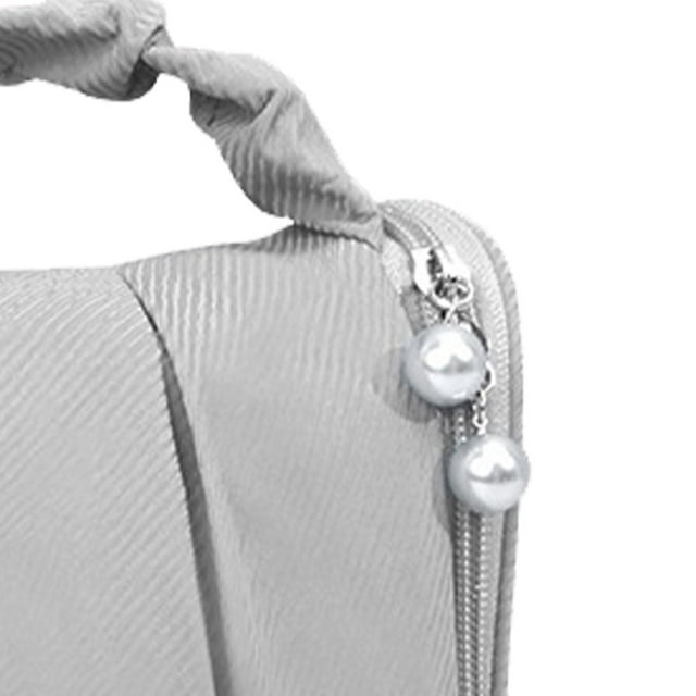Cloud Beauty Bag Grande Capacité Plissée Sac de Rangement Portable Mode pour le Camping