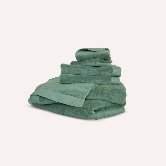 Made in Portugal Organic Cotton Oasis Bath Towel Set in Forest Green