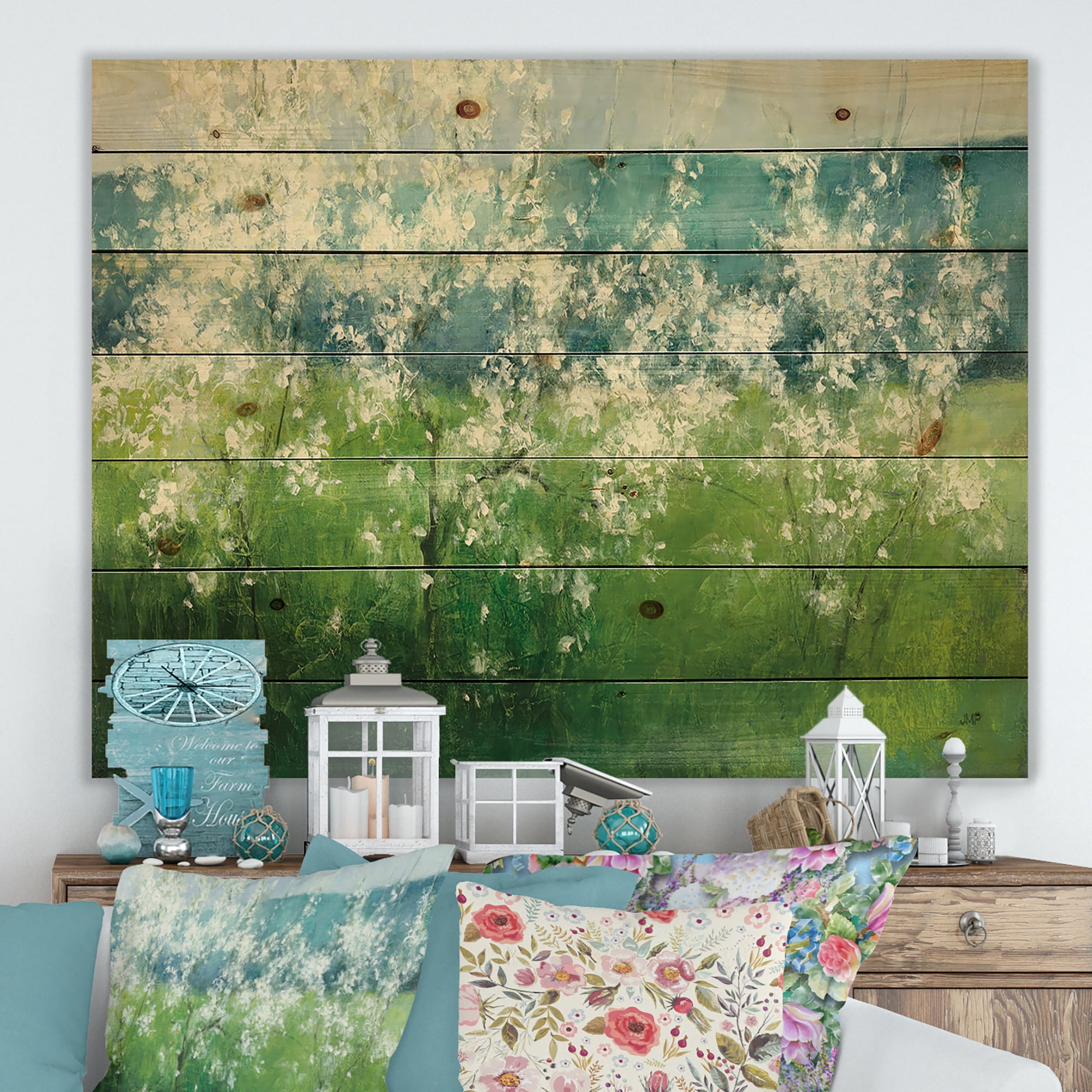 Designart 'Green Mountain Floral Spring' Cottage Print on Natural Pine Wood