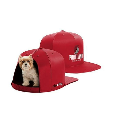 UPC: 0887786003179 | Red Portland Trail Blazers Small Pet Nap Cap Dog Bed