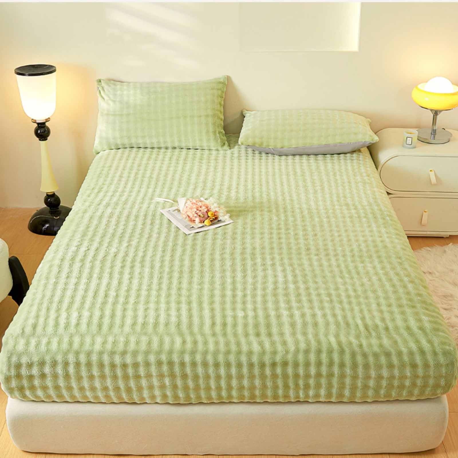 Isvgxsz Velvet Checkered Bedding Mattress Cover, Fuzzy Flannel Fluffy Mattress Twin Bed Non-Slip Protector,Milk Velvet Mattress Covers Queen Size Fitted Sheet