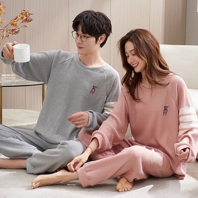 Pijamas de pareja Pijamas de mujer de otoño e invierno Ropa informal para el hogar para hombre Traje de dos piezas de algodón peinado suelto