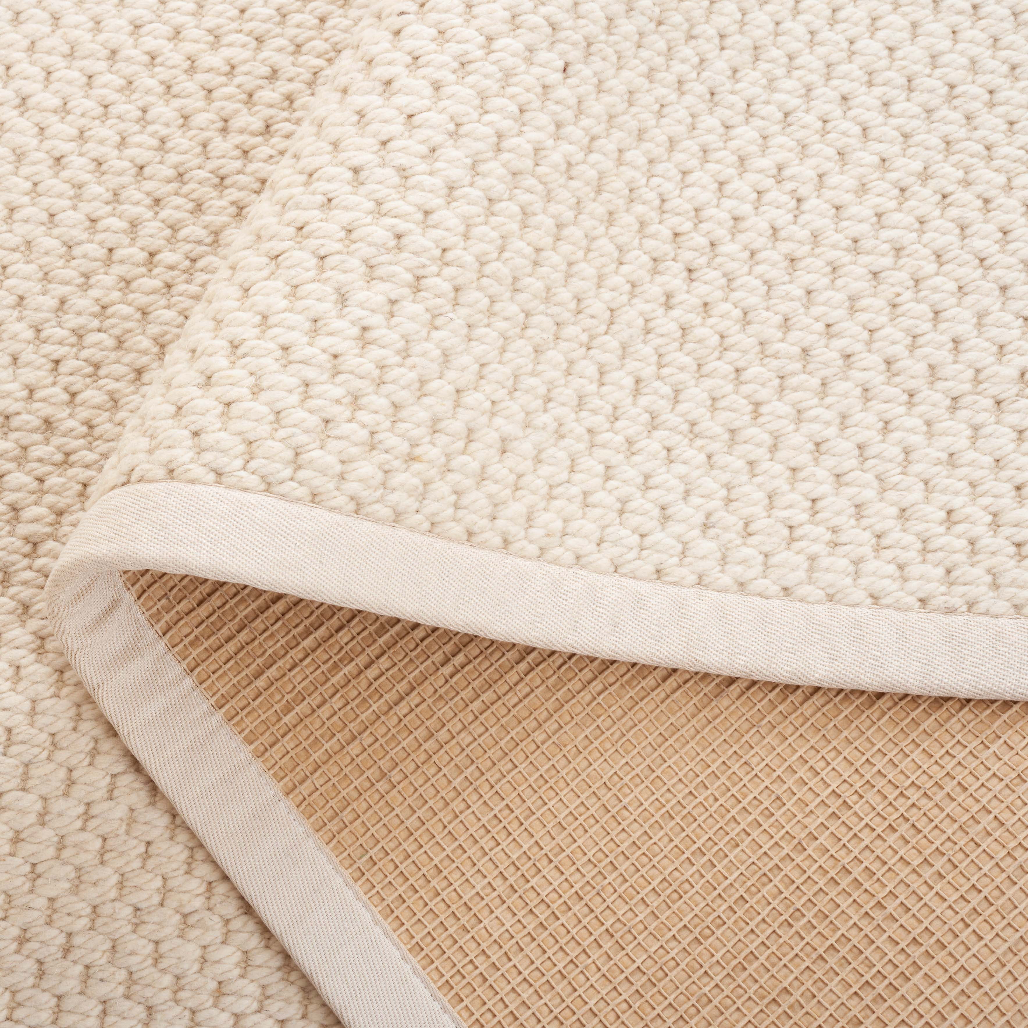 SAFAVIEH Palm Beach Miranda Solid Area Rug, Ivory, 3' x 5'