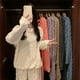 thumbnail image 4 of Pijama de traje de jacquard de vellón coral de moda otoño invierno con forro polar grueso para niñas y parejas traje casual, 4 of 5
