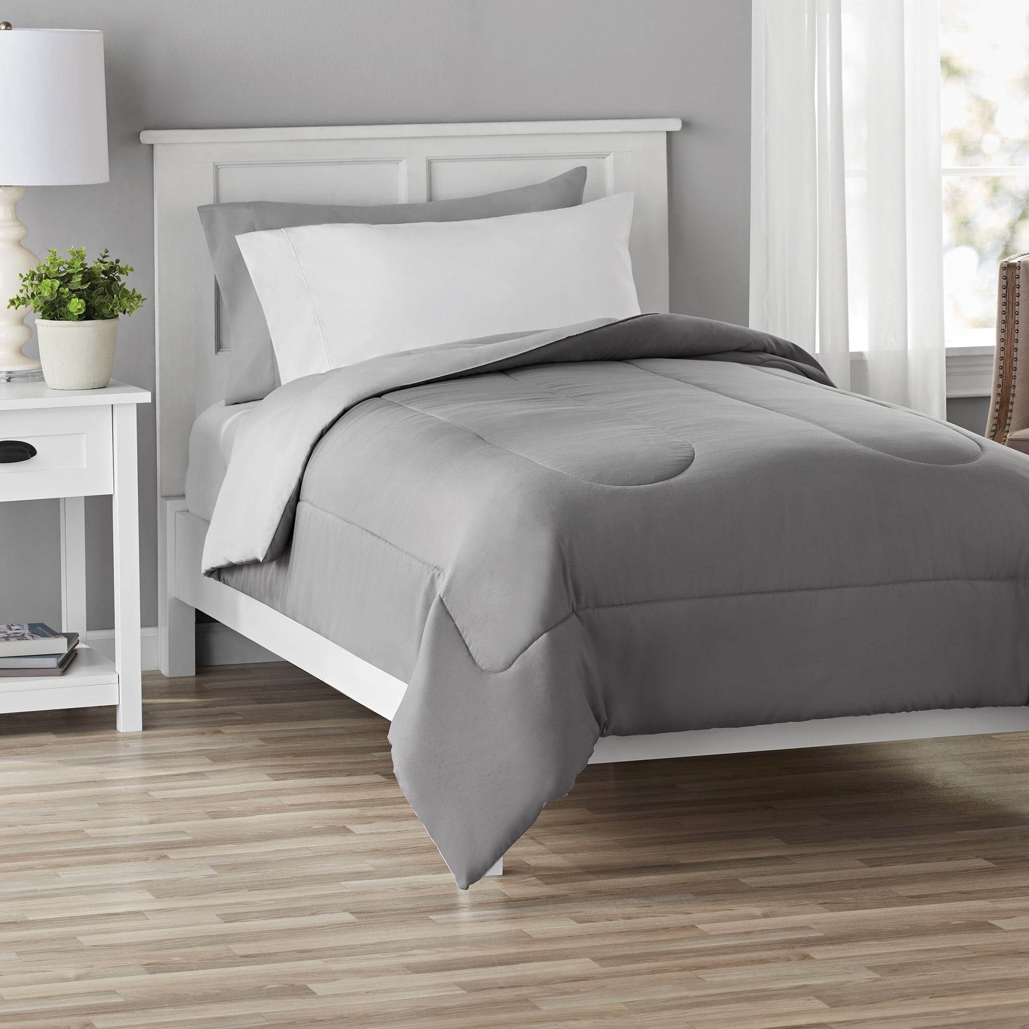 Mainstays Grey Reversible Ultra Soft Comforter , Twin / Twin XL