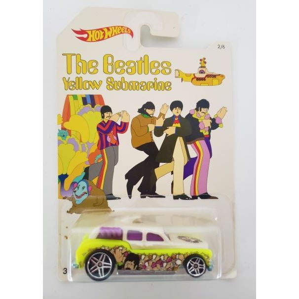 HOtwheels 2015 THe Beatles Yellow Submarine 