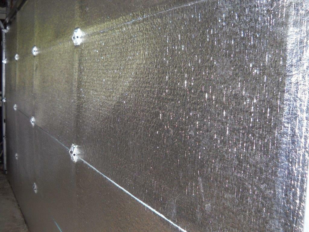Reflective Foam Core Insulation Garage Door Double Foil 24Inch x 8ft Roll R8
