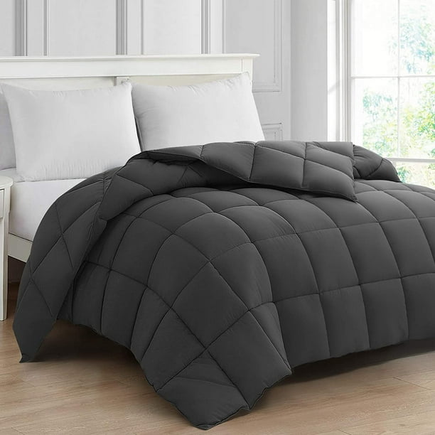 Comforter stand 2024