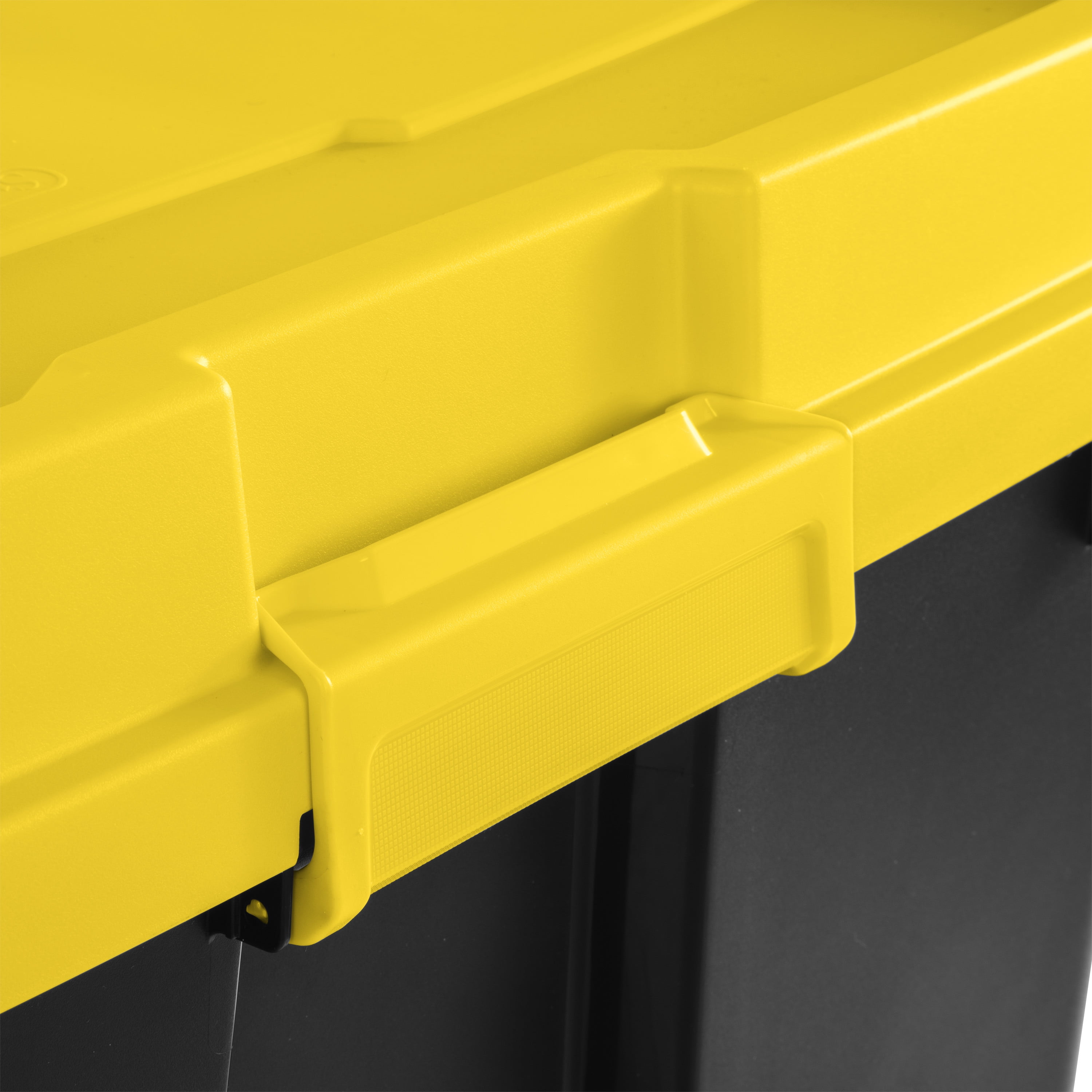 sterilite 30 gallon gasket tote