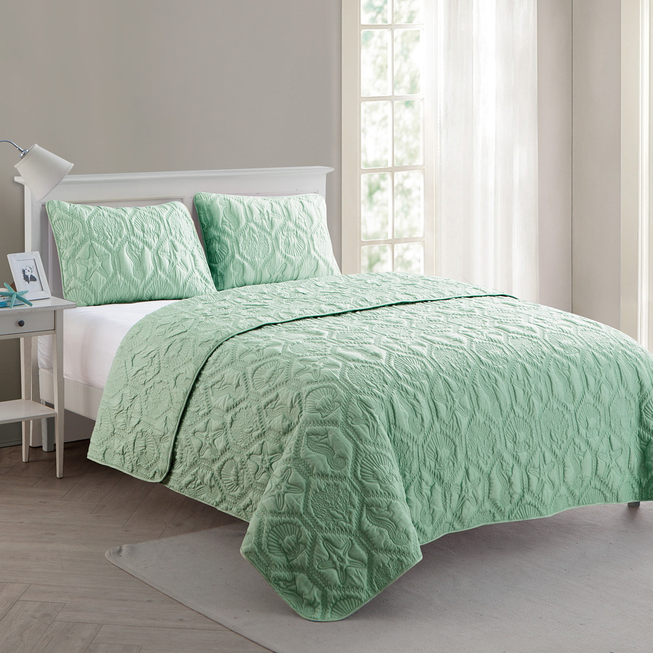 VCNY Home Shore Coastal 3-Piece Green Textured Sealife Quilt Set, King, Adult, Unisex