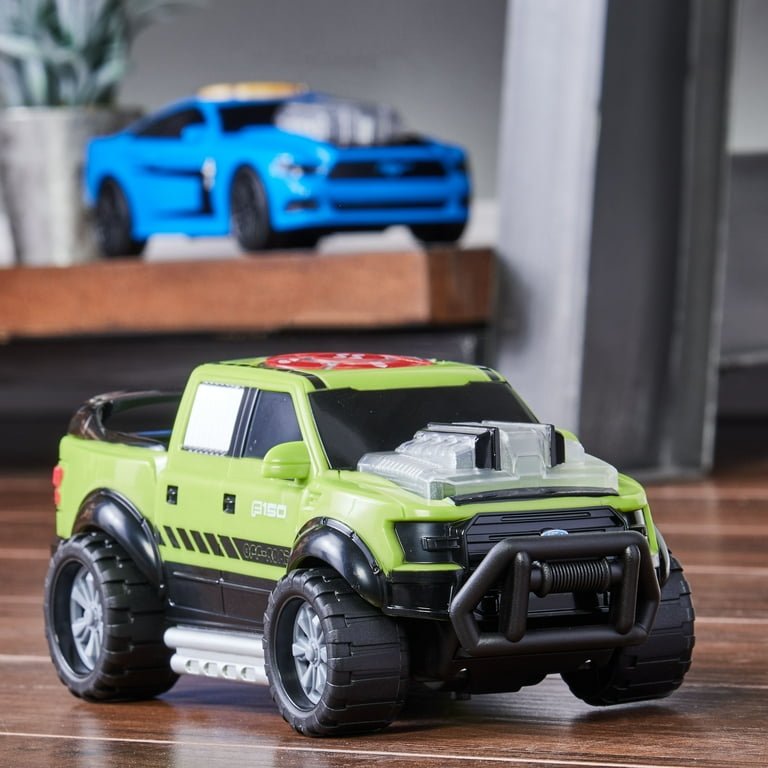 ミニカー air force truck Adventure Force Mini Truck Radio Controlled Vehicle, Yellow