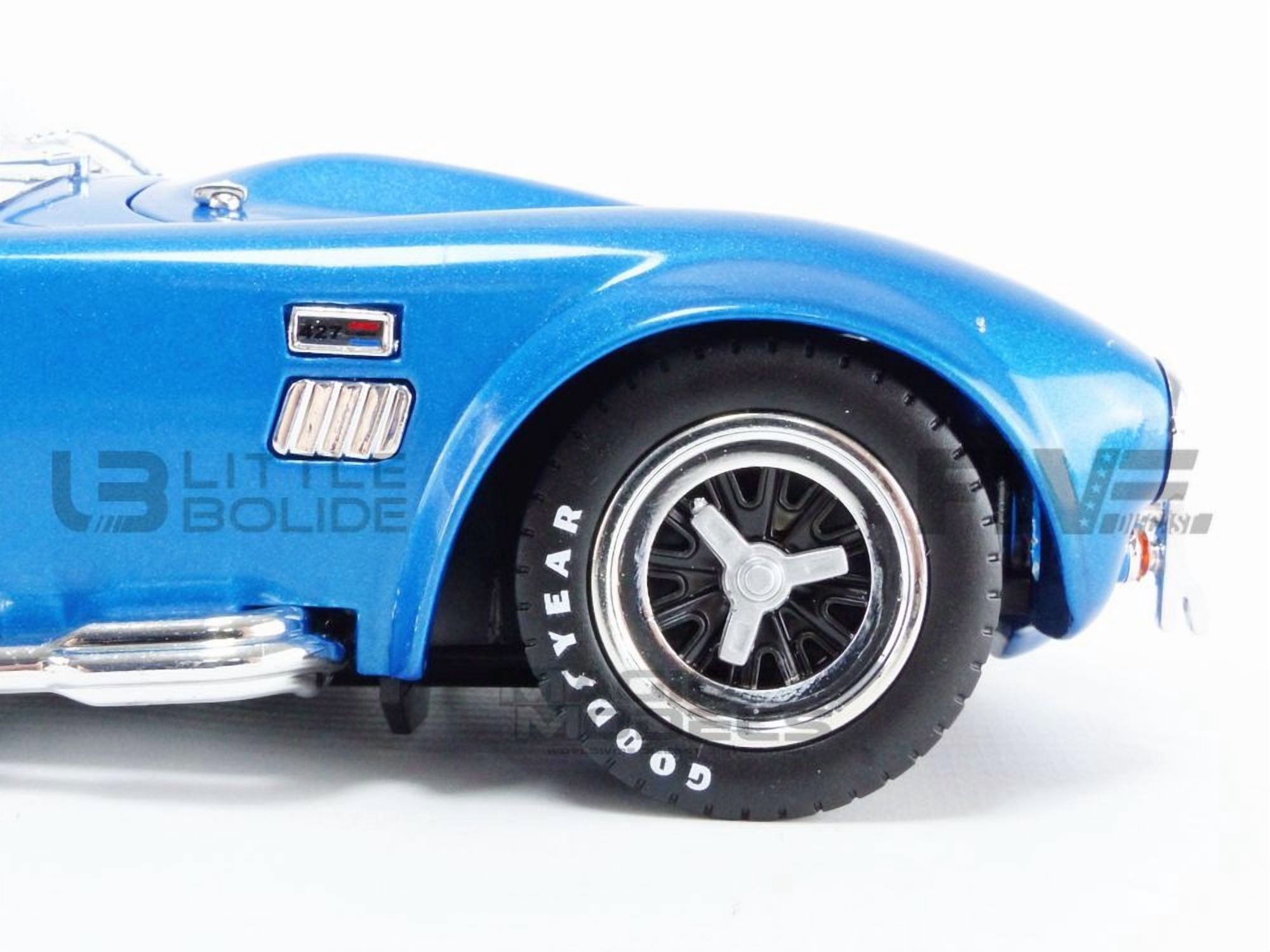 1966 Shelby Cobra Super Snake Blue 1/18 Diecast Model Car by