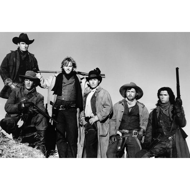 Charlie Sheen And Kiefer Sutherland And Emilio Estevez And Lou Diamond Phillips And Dermot Mulroney And Casey Siemaszko In Young Guns Outlaw Portrait 24x36 Poster Walmart Com Walmart Com