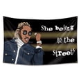 thumbnail image 1 of Tapiz con diseño de bandera de anime «Ella pertenece a Streets», 90 x 150 cm, 1 of 1