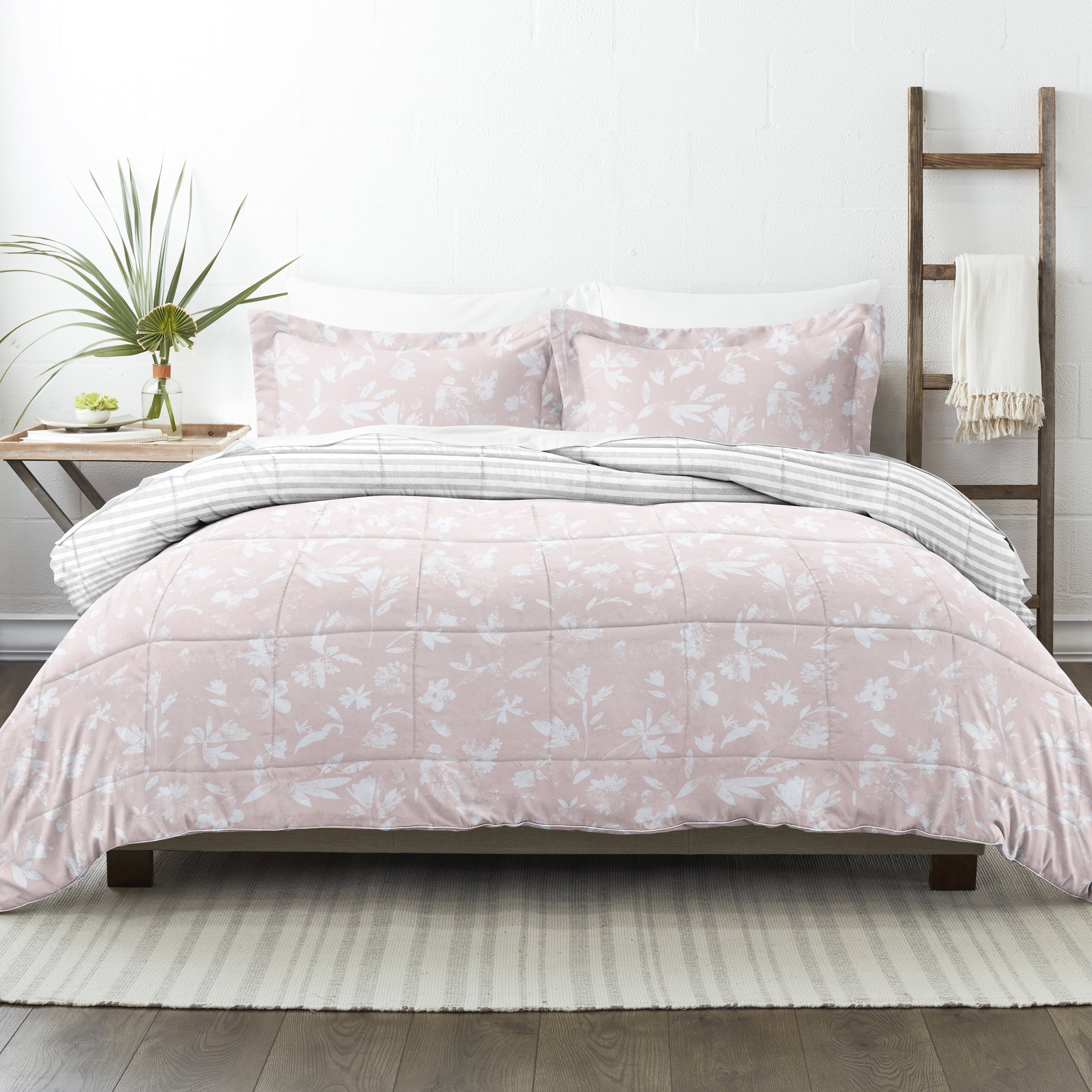 Noble Linens 2-Piece Pink Pressed Flowers Reversible Print Comforter Set, Twin/TwinXL