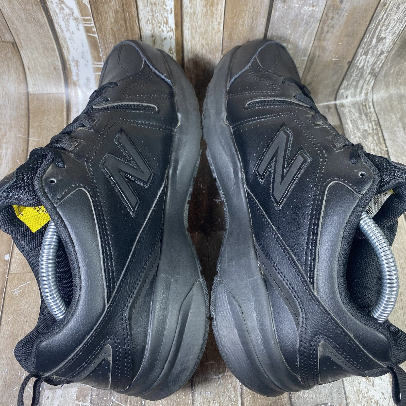 New Balance 608 V5 Shoes Men 8 4E Wide Black Work Walking Sneakers
