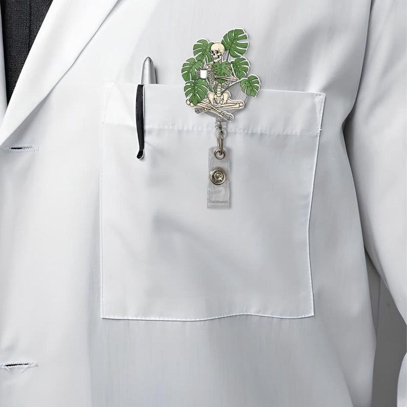TiniDecor Skeleton with Monstera Badge Reel, Funny Retractable ID Holder, Plant Lover Gift for Nurse