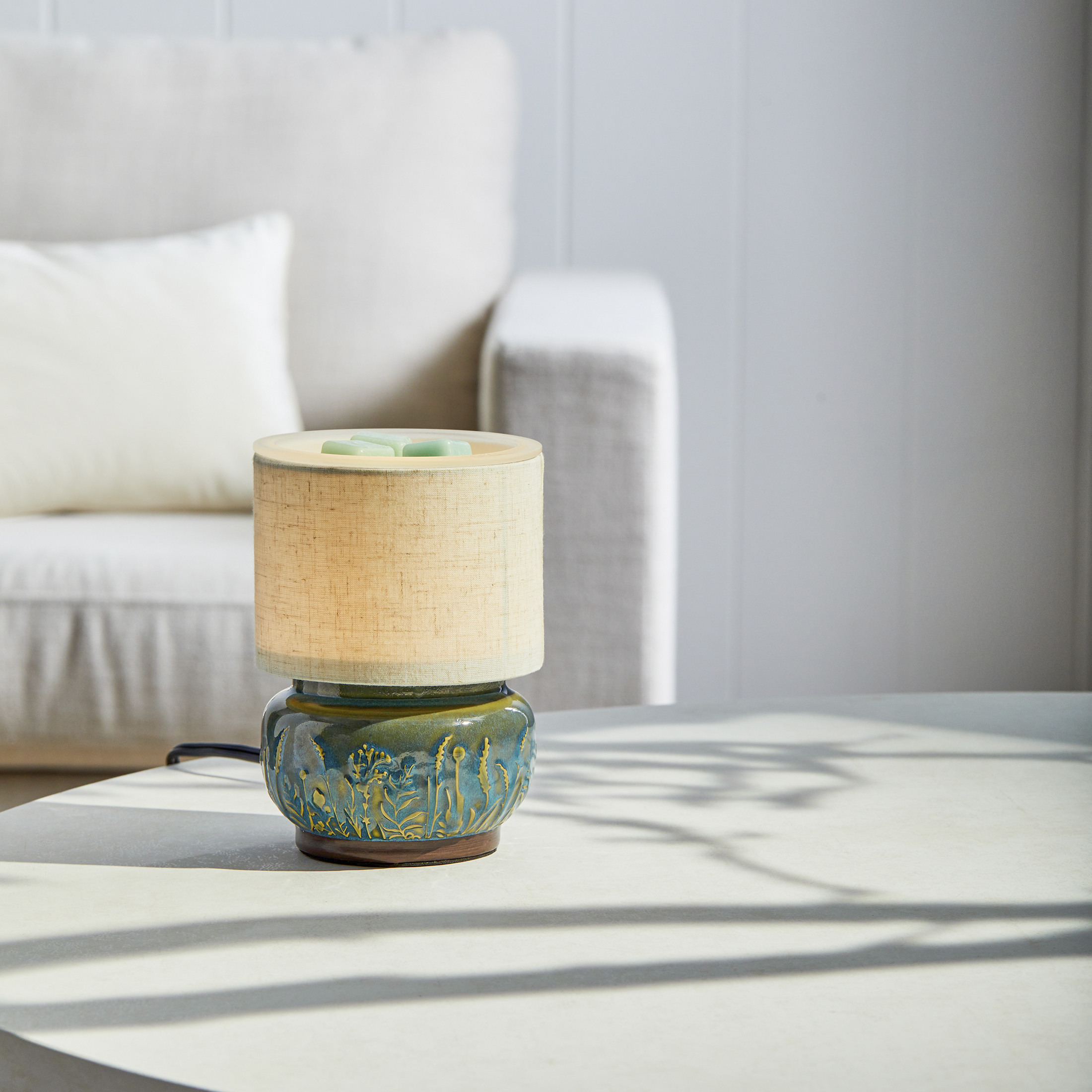 Better Homes & Gardens Green Ceramic Lamp Wax Warmer photo 3