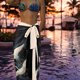 thumbnail image 2 of Un traje de baño de playa de aguas termales delgado de una pieza negro de estilo chino antiguo para mujer con falda cruzada, 2 of 5