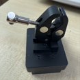 thumbnail image 5 of Placa Adaptadora de Corriente Mini V-Lock V-Mount con Pinza de Pinza de Cangrejo en T D-Tap para Baterías para V Lock V Mount, 5 of 5