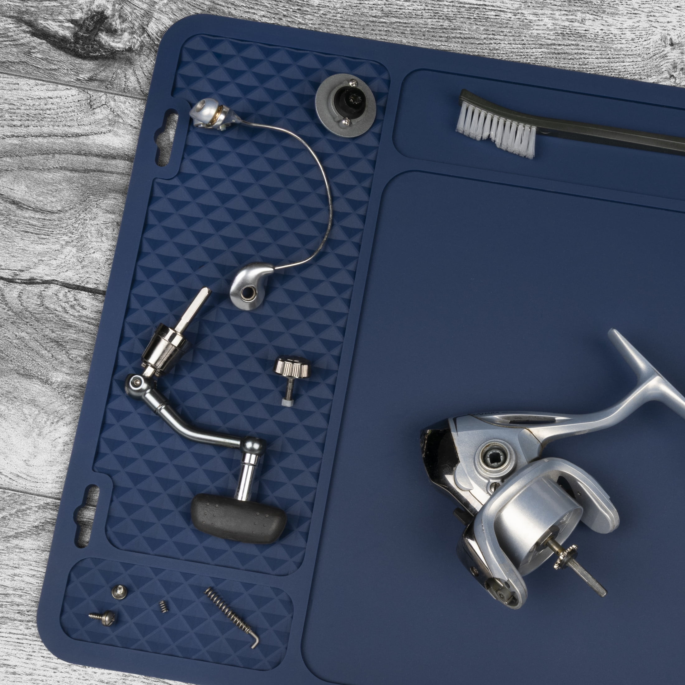 Breakthrough Clean Technologies Shield Series Fishing Reel Cleaning Mat  - Embedded Magnets & Tool Compartments + Heavy-Duty Pvc – Universal Size Maintenance Pad - Blue/Green