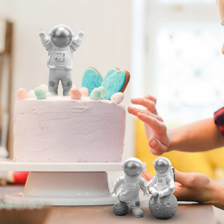 Littleduckling 3Pcs Astronaut Figurines Cake Topper Outer Space