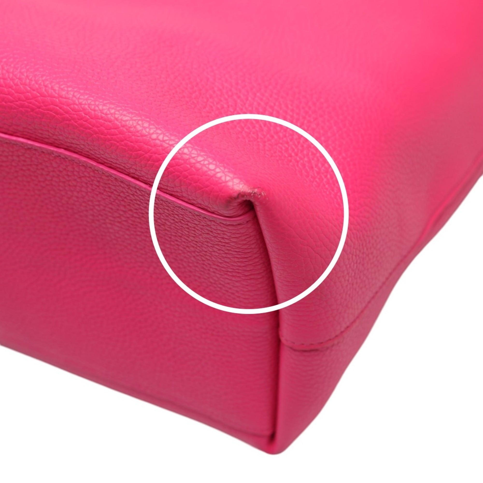 Pre-Owned Kate Spade tote bag in pink leather with tassel detail. (Good)