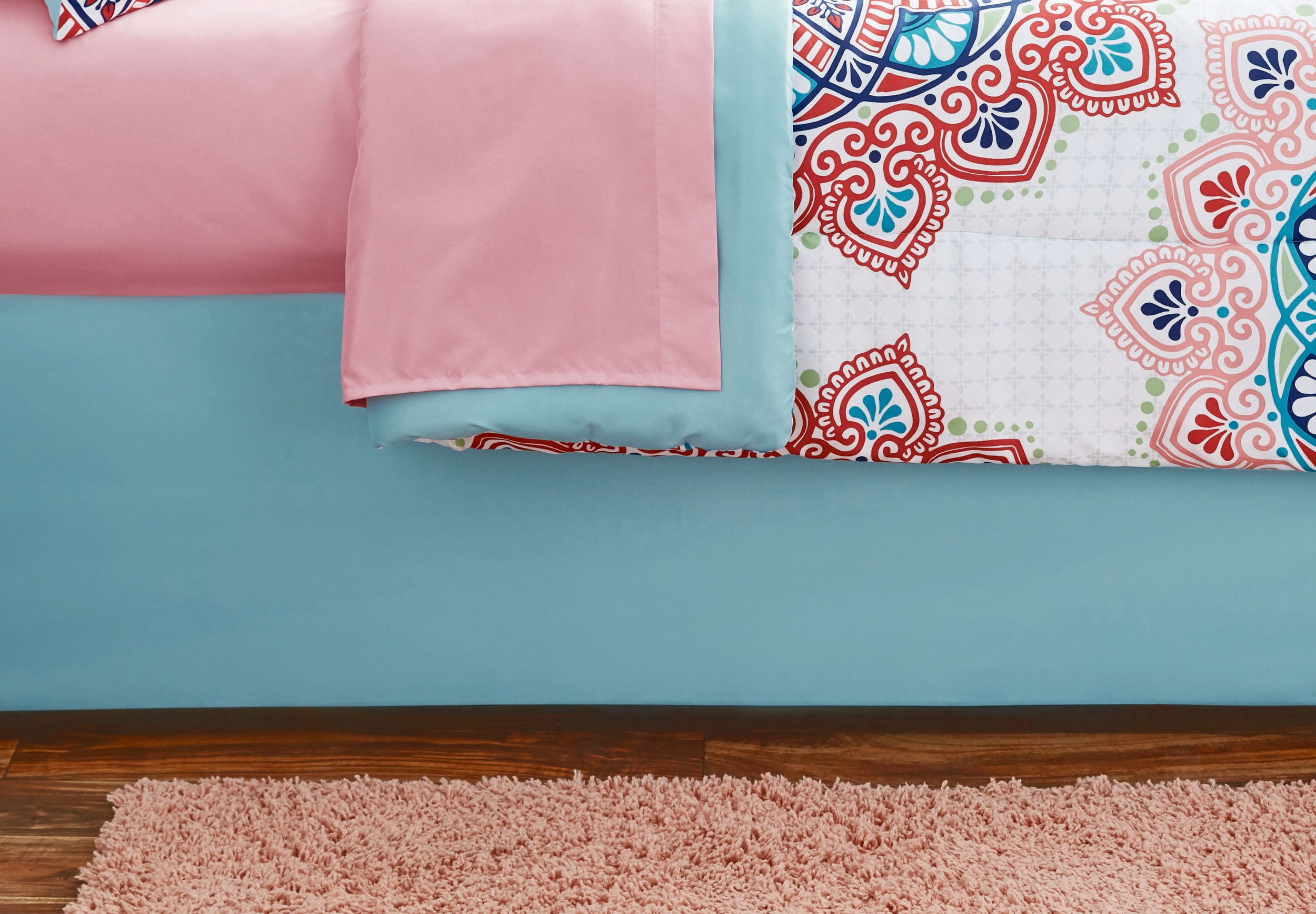 Mainstays Pink and Teal Medallion 8 Piece Bed in a Bag Comforter Set with Sheets, Queen