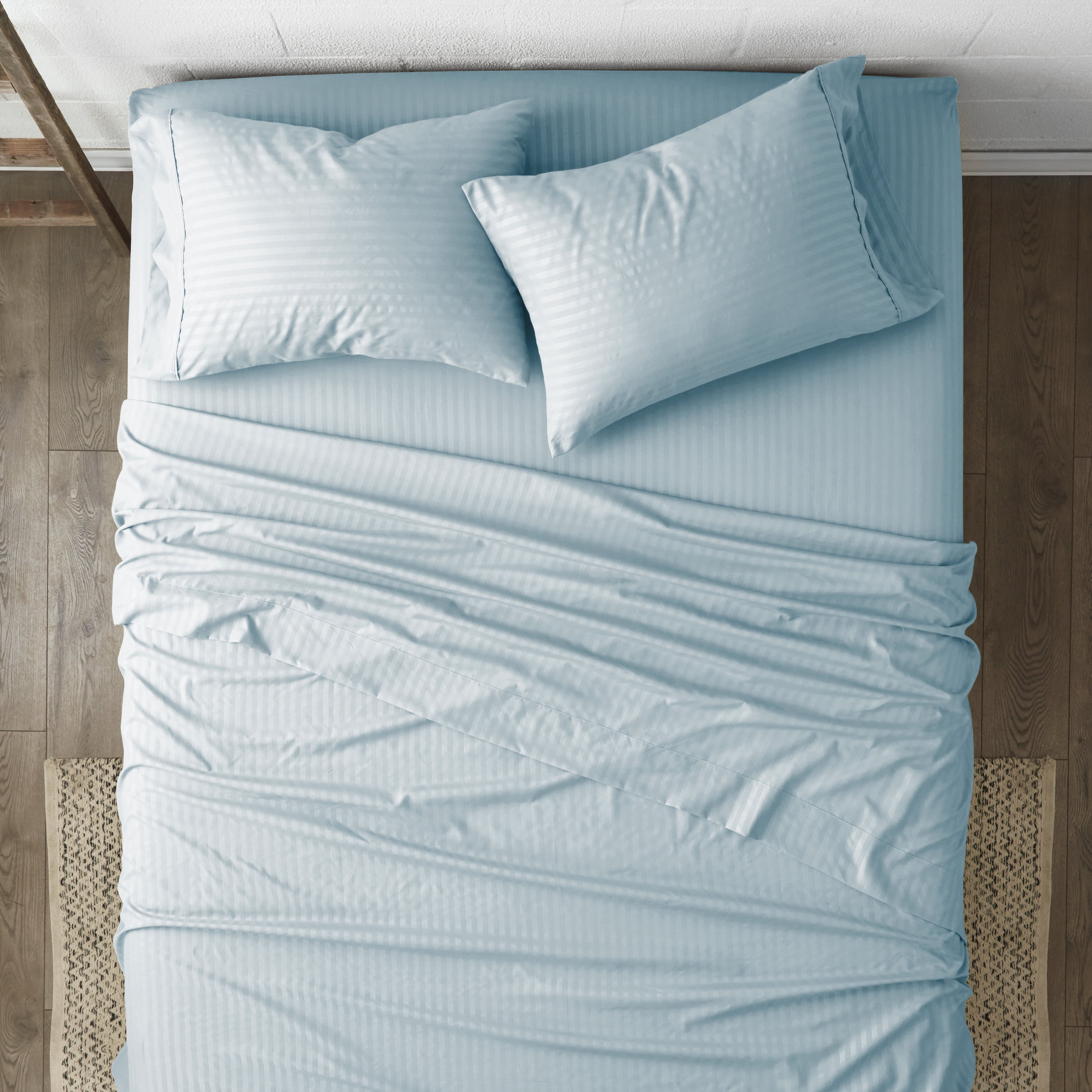Noble Linens 4 Piece Aqua Striped Embossed Bed Sheet Set, King