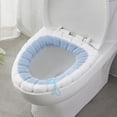 thumbnail image 4 of Paquete de 2 cojines universales impermeables para asiento de inodoro con suspensión, 4 of 4