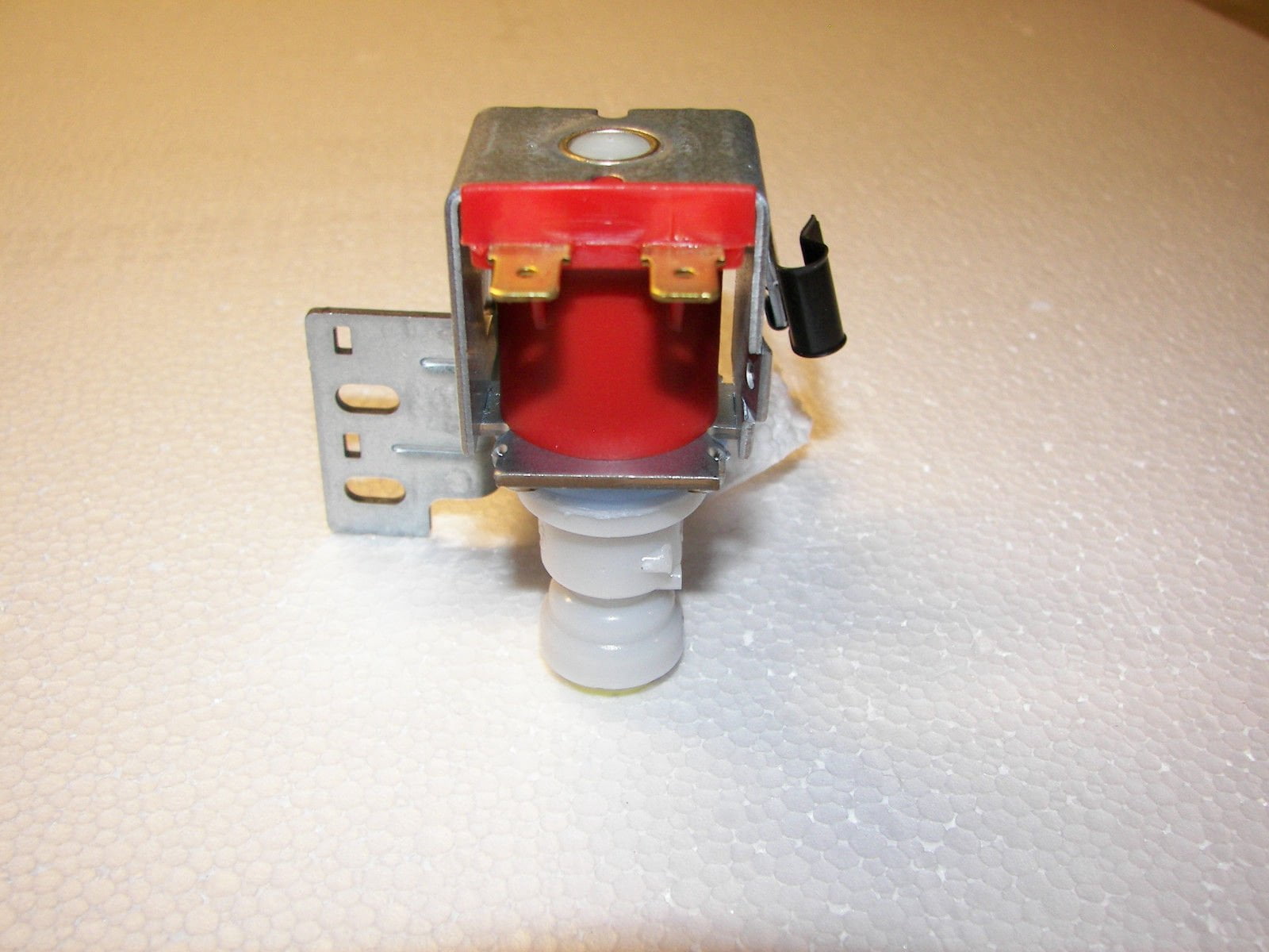 Whirlpool 2315576 Valve-Inlet