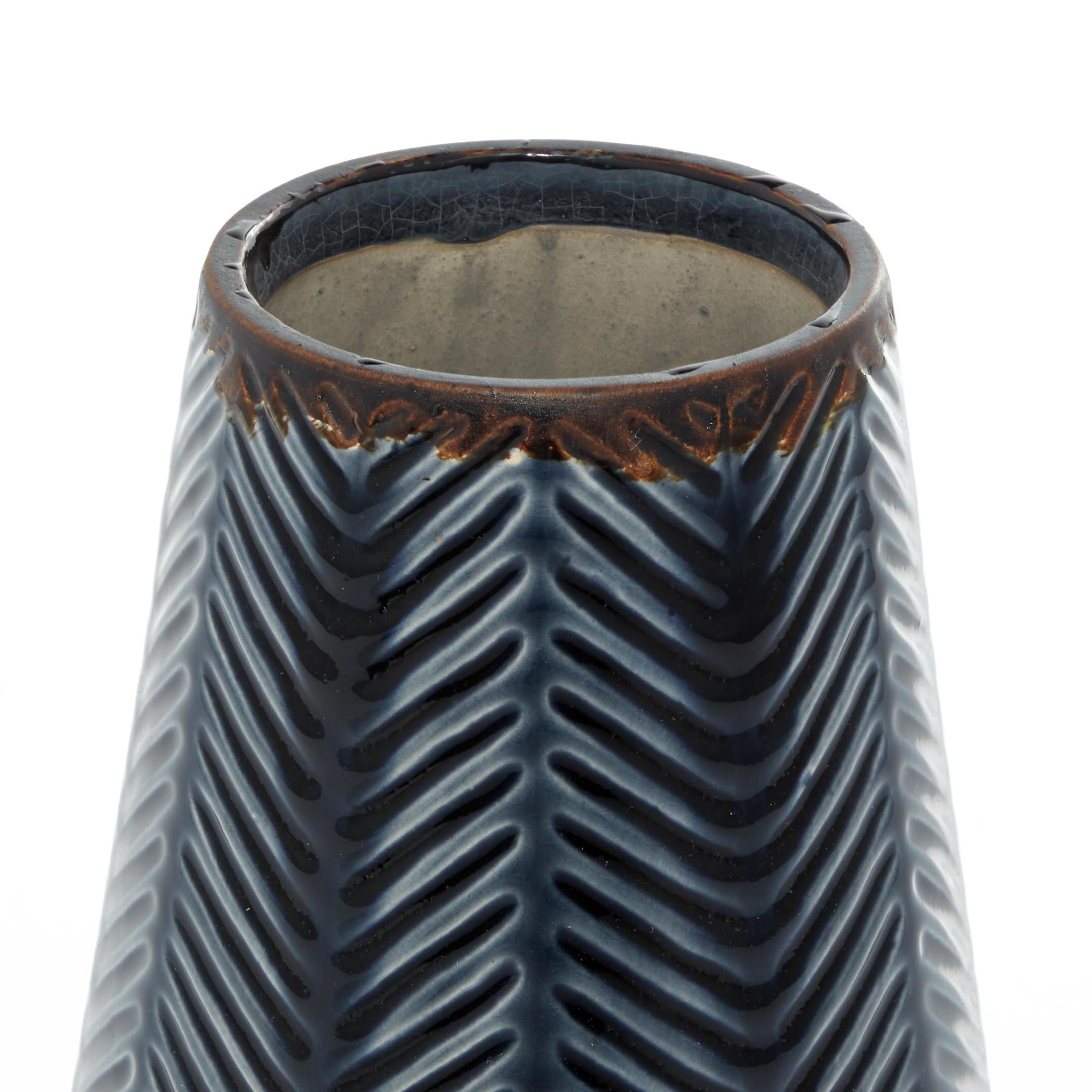 DecMode 11", 8"H Handmade Chevron Dark Blue Ceramic Vase, Set of 2