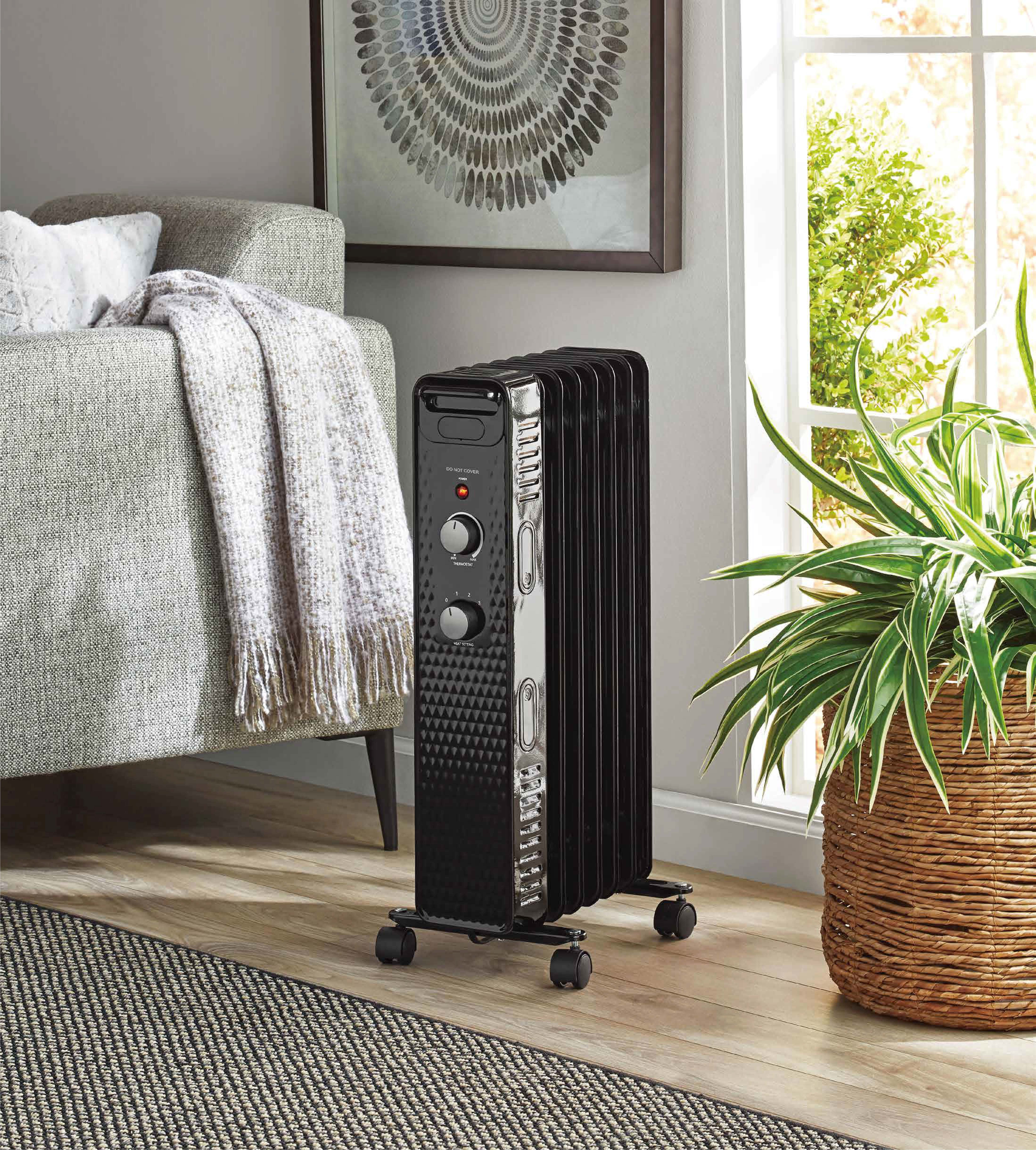 Mainstays Mechanical Oil Filled Electric Radiator Space Heater, Black, New, WSH07O2ABB