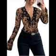 thumbnail image 2 of Blusa de Larga con Cuello Redondo y Encaje de con Bordado Floral para Mujer Caqui S, 2 of 7