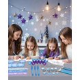 thumbnail image 2 of Set Party Favors de Frozen, 12 juegos de bolsas de regalos, sellos y pulseras, 2 of 9
